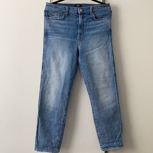 7FAM HW Cropped Straight